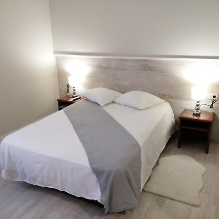 Estudios Los Arcos Τερουέλ Εξωτερικό φωτογραφία